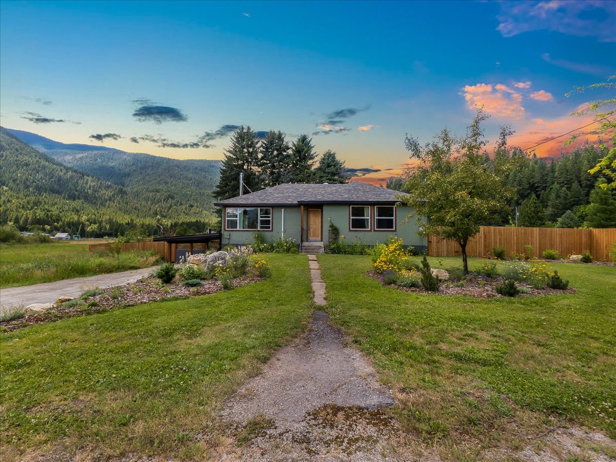 3177 Slocan Park Road